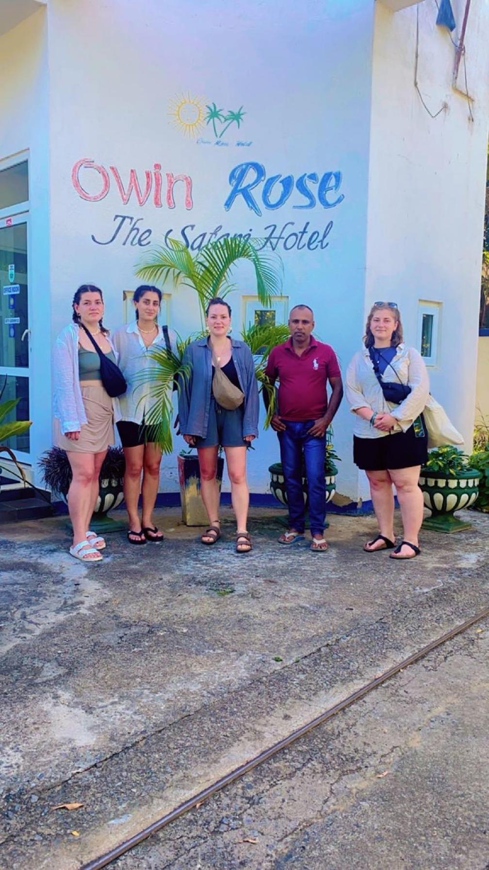Owin Rose Yala Safari Hotel ティッサマハーラーマ エクステリア 写真