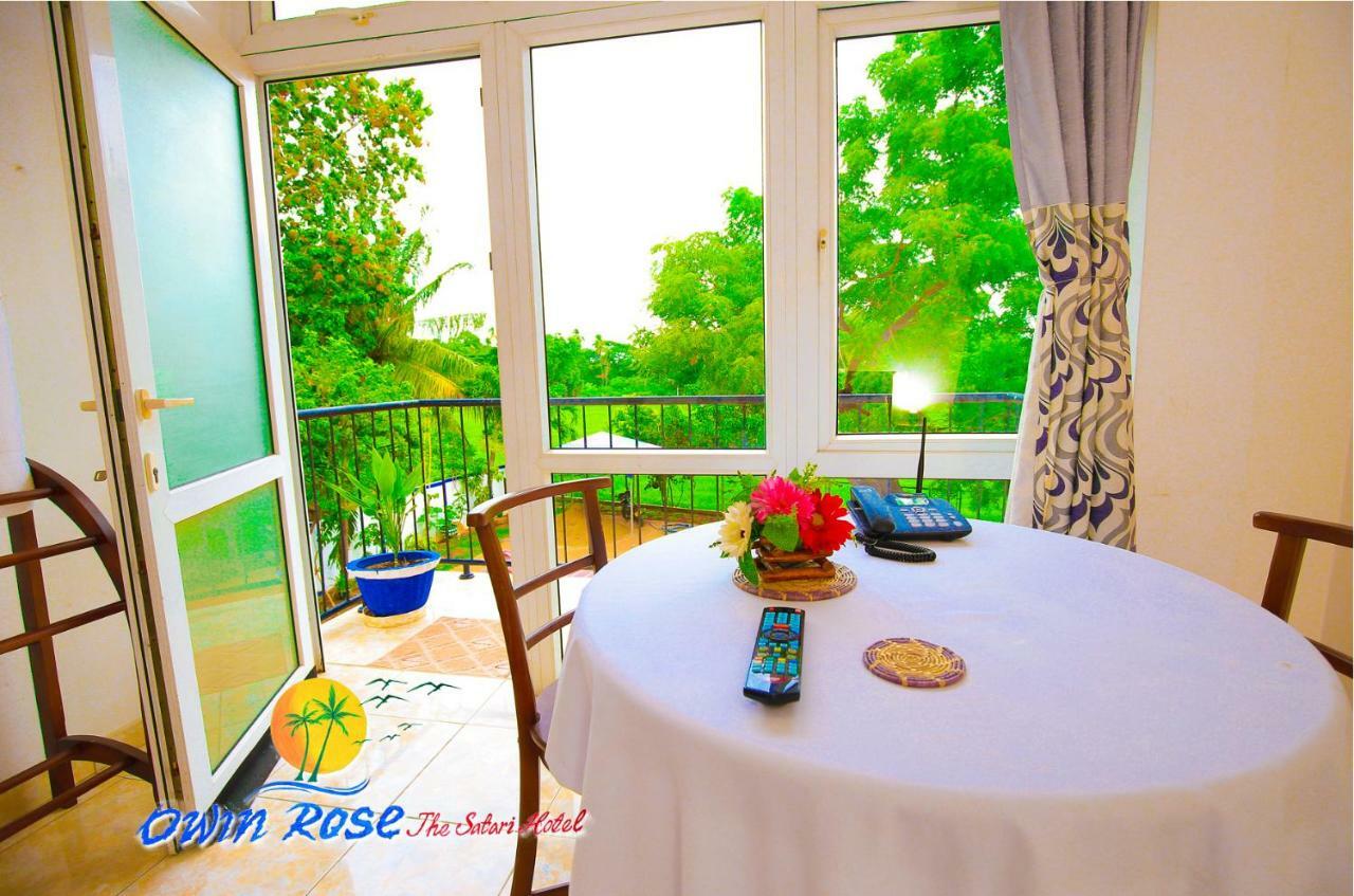 Owin Rose Yala Safari Hotel ティッサマハーラーマ エクステリア 写真