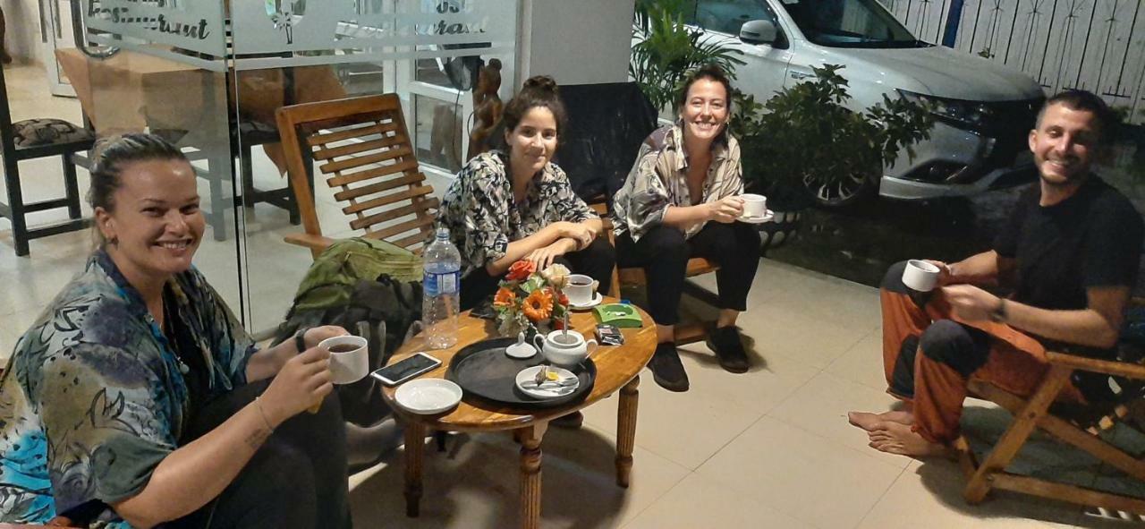 Owin Rose Yala Safari Hotel ティッサマハーラーマ エクステリア 写真